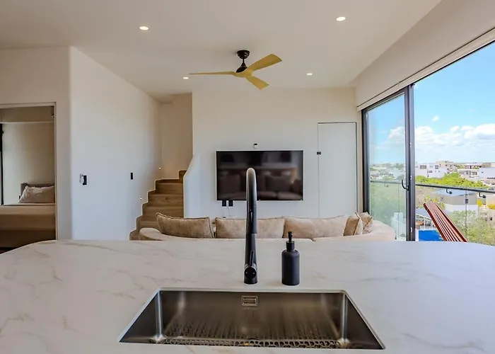 2br Penthouse Private Rooftop Pool Near 5th Ave Apartment *