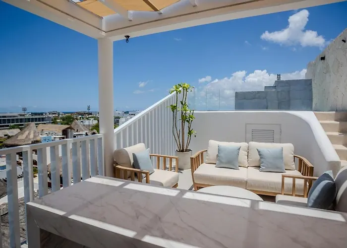 2br Penthouse Private Rooftop Pool Near 5th Ave Apartment