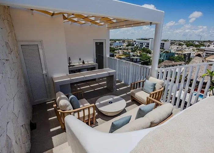 2br Penthouse Private Rooftop Pool Near 5th Ave *